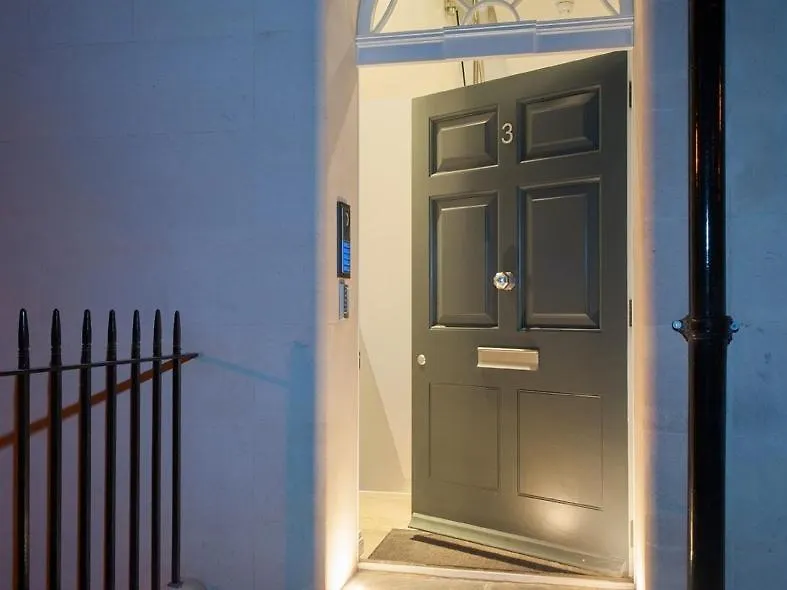 Bath Circle Apartment